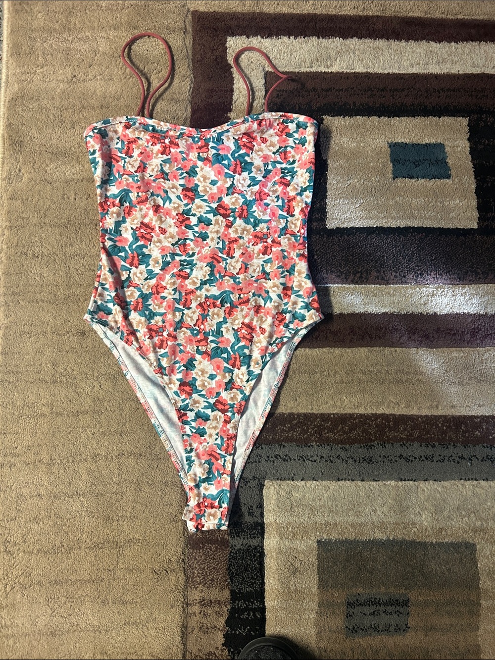 Floral bodysuit with Thin Straps xs